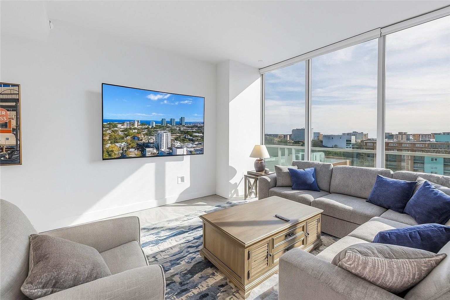 REFLECTION ST PETE - Residential Lease