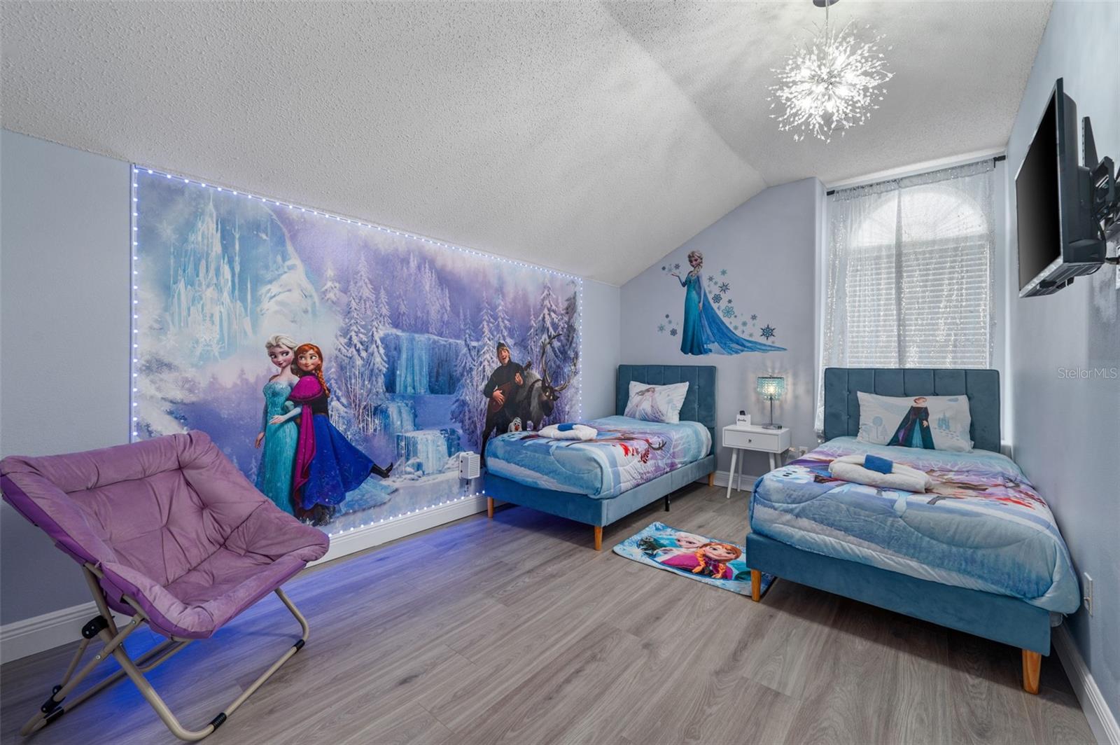 GLENBROOK PH II SUB - Residential