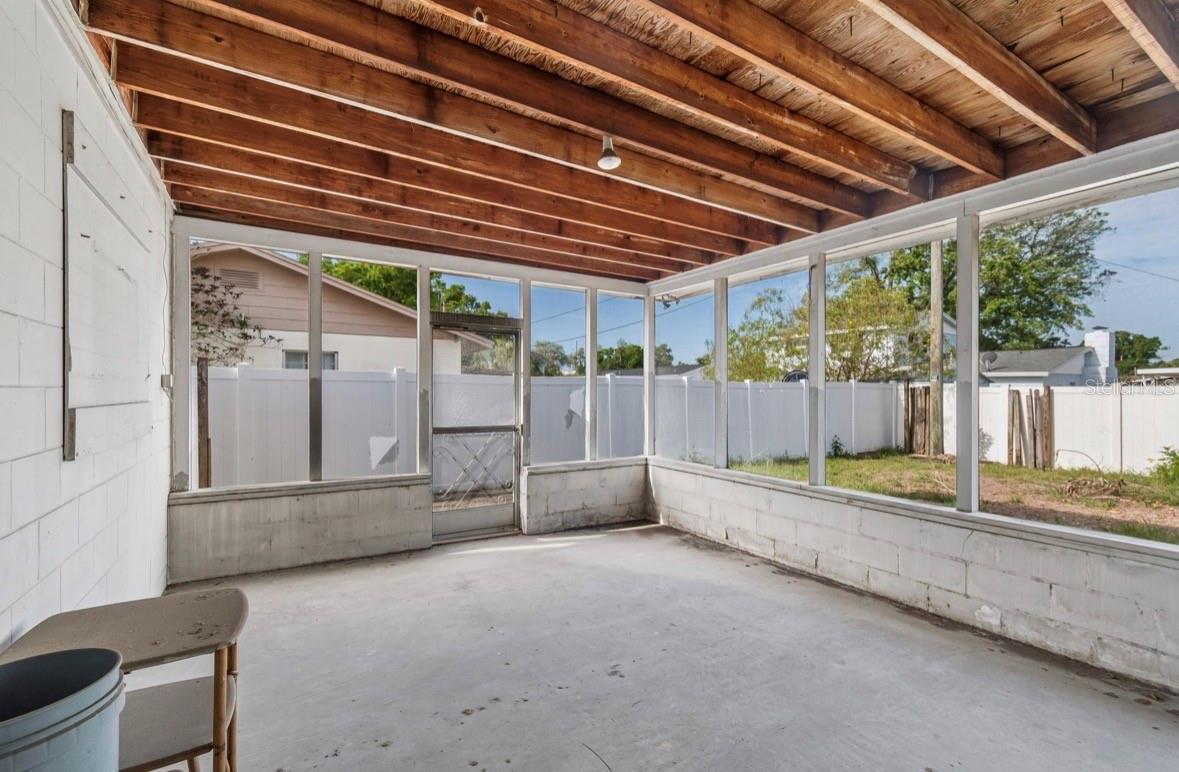 GOLFWOOD ESTATES UNIT 05 - Residential