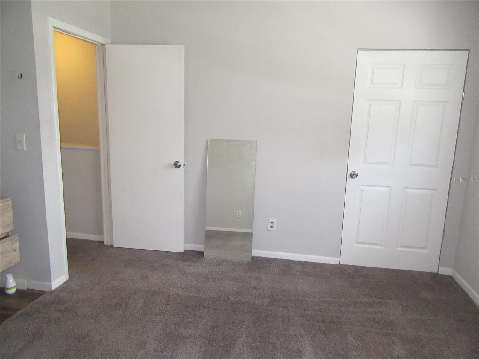 HAPSHIRE VILLAS UNREC TNHSE PLACE - Residential