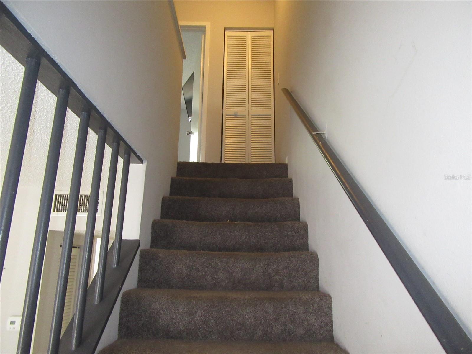 HAPSHIRE VILLAS UNREC TNHSE PLACE - Residential