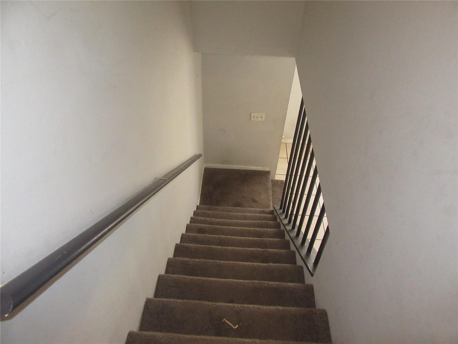 HAPSHIRE VILLAS UNREC TNHSE PLACE - Residential