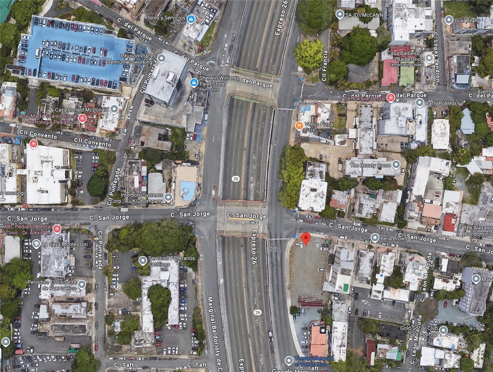 Main image without alt text