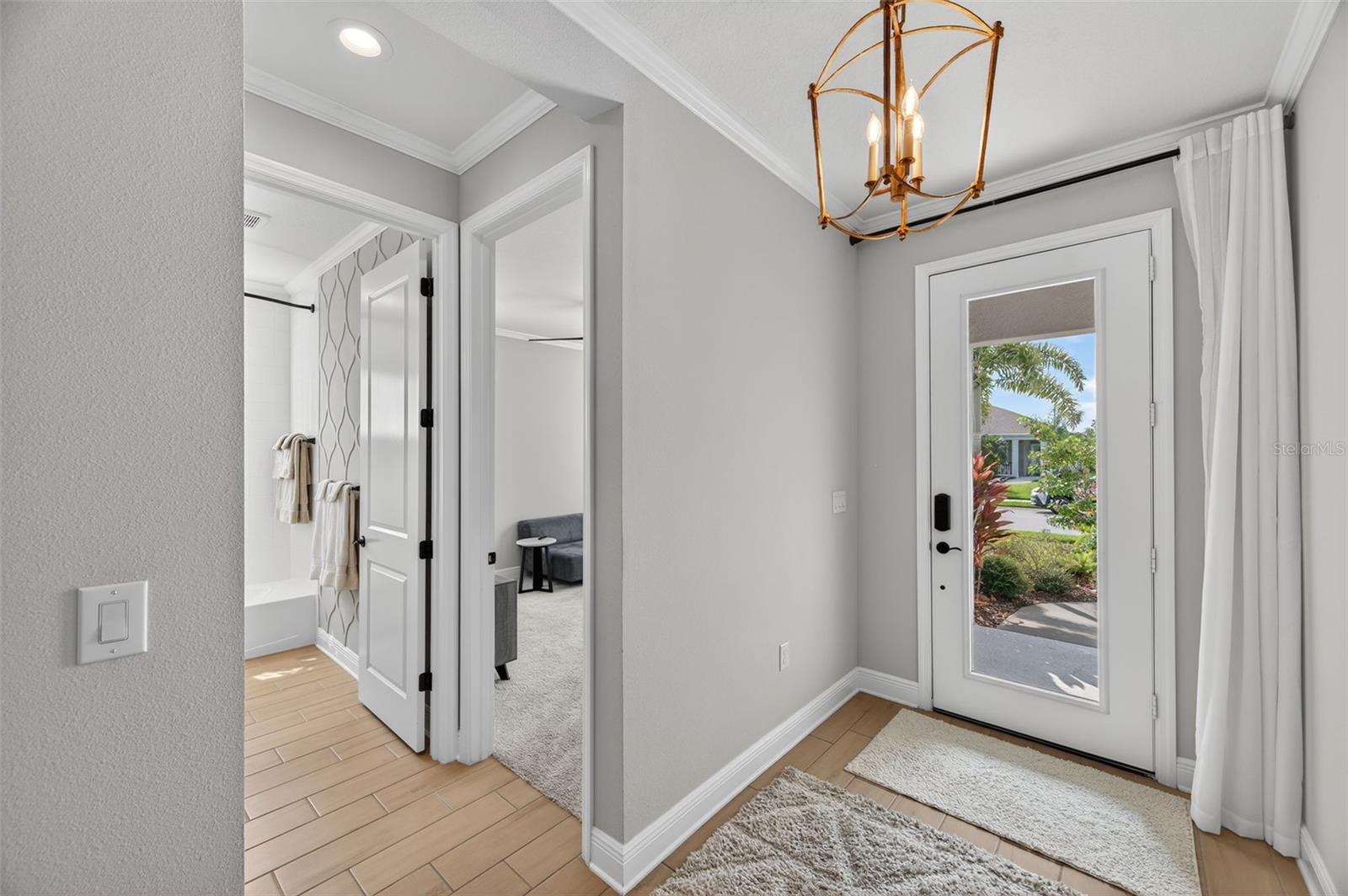 10610 CROOKED CREEK COURT