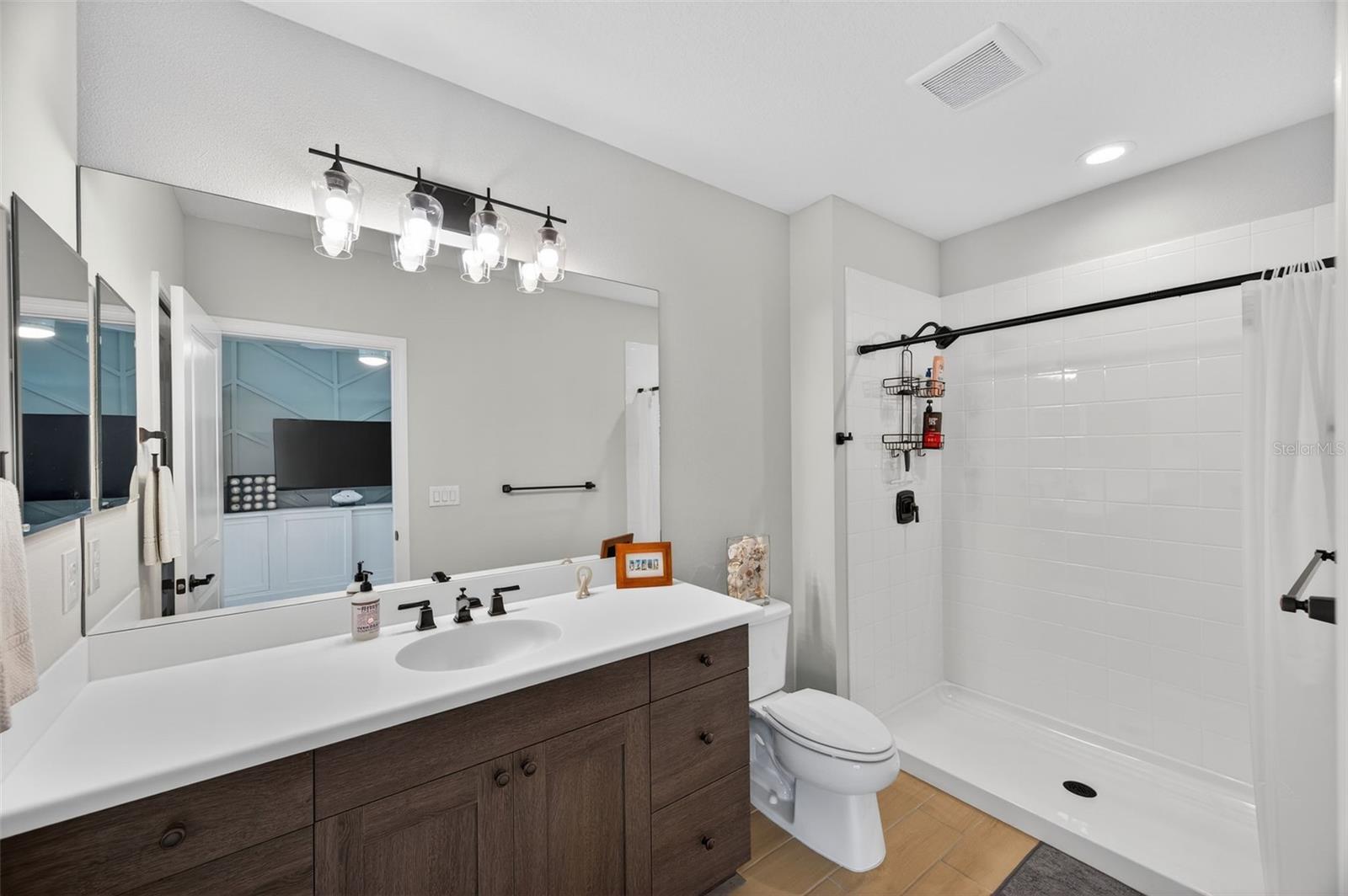 SILVERLEAF PH IV - Residential