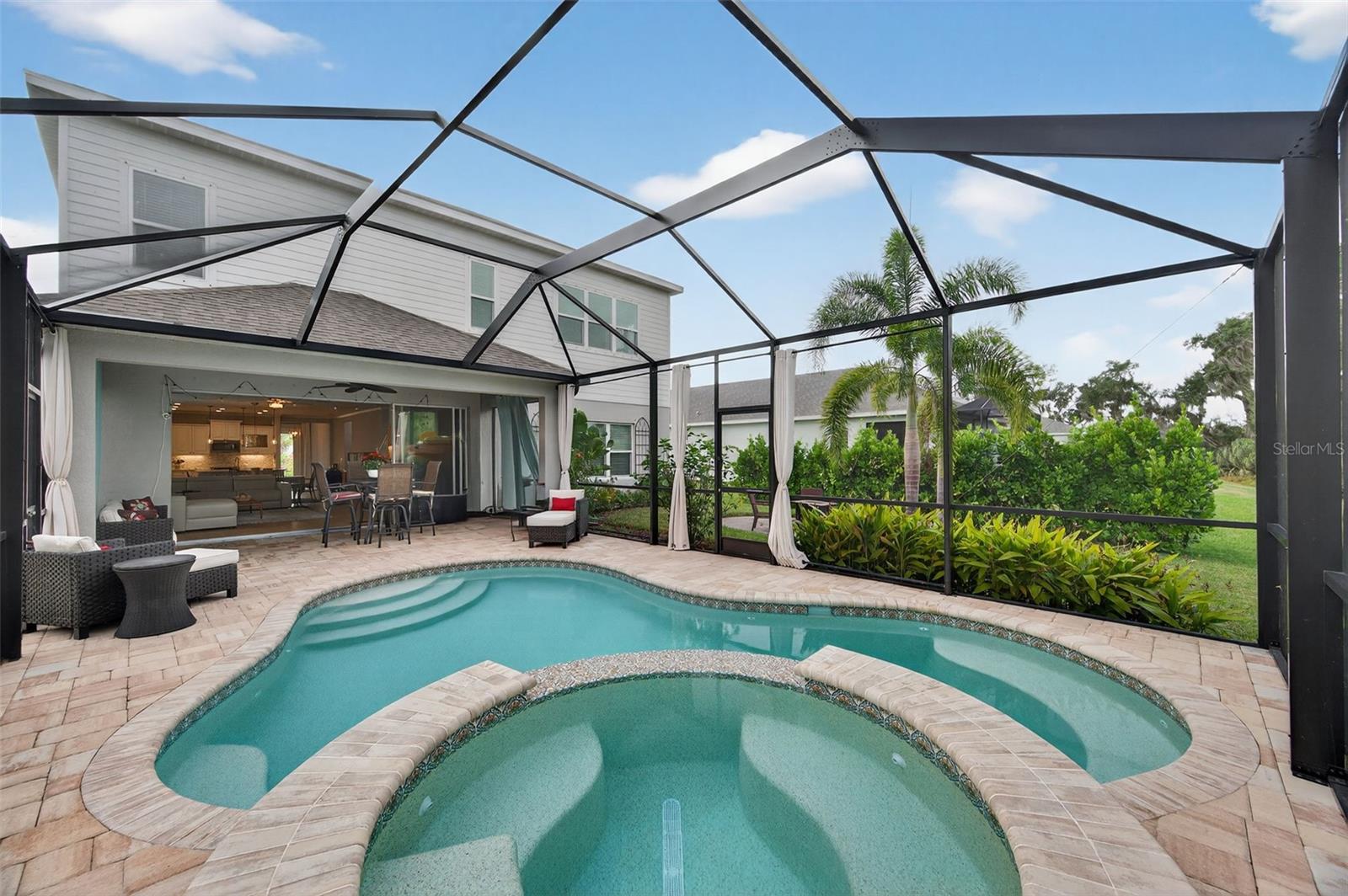 SILVERLEAF PH IV - Residential