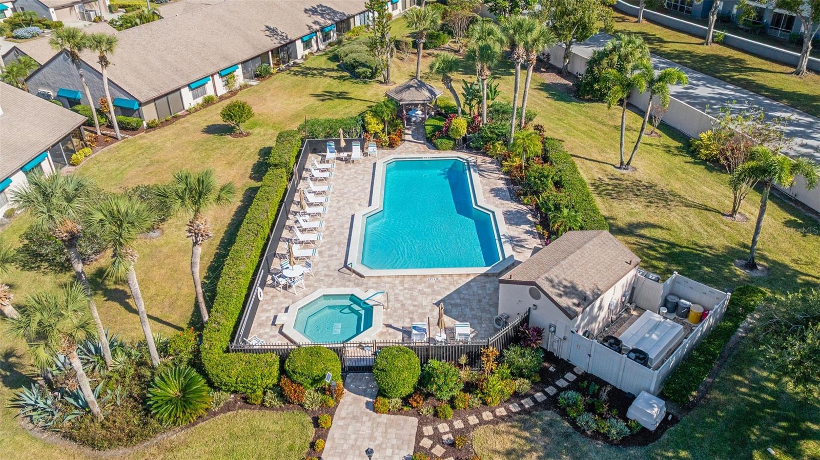 CLUBSIDE AT PALM-AIRE I & II - Residential