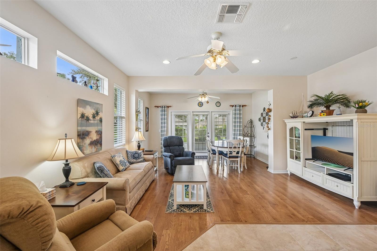 1230 HUNTINGTON GREENS DRIVE, SUN CITY CENTER, FL, 33573 4 1230 HUNTINGTON GREENS DRIVE