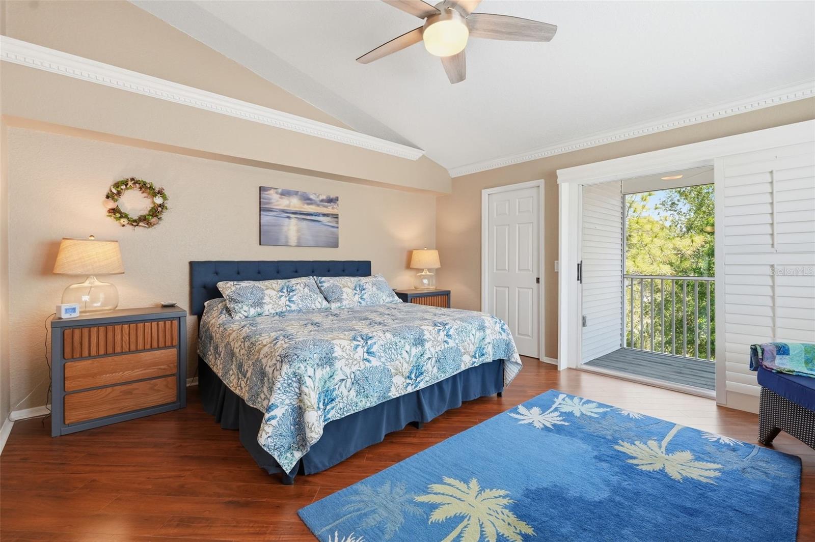 TARA CAY SOUND NORTH - Residential