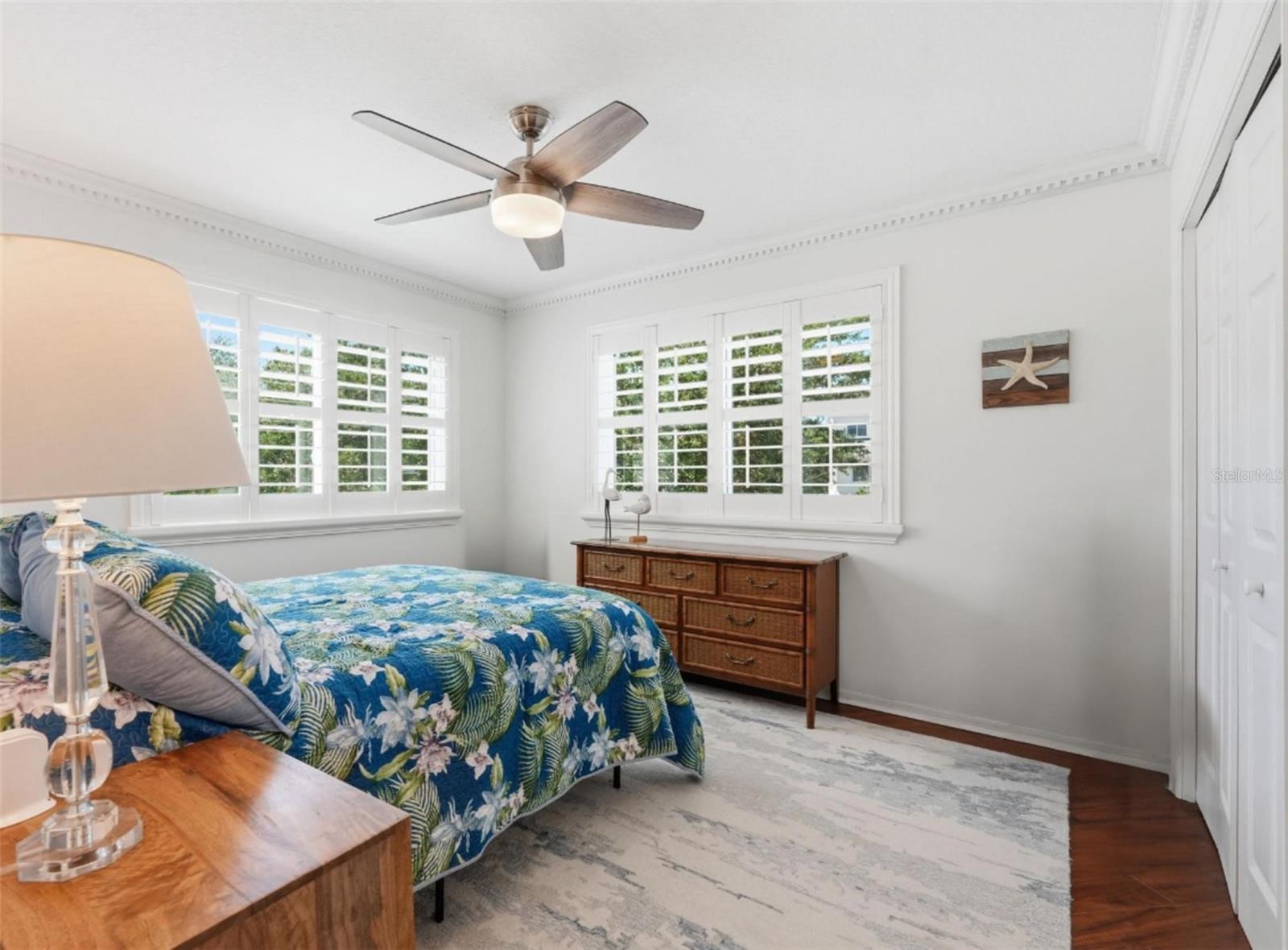 TARA CAY SOUND NORTH - Residential