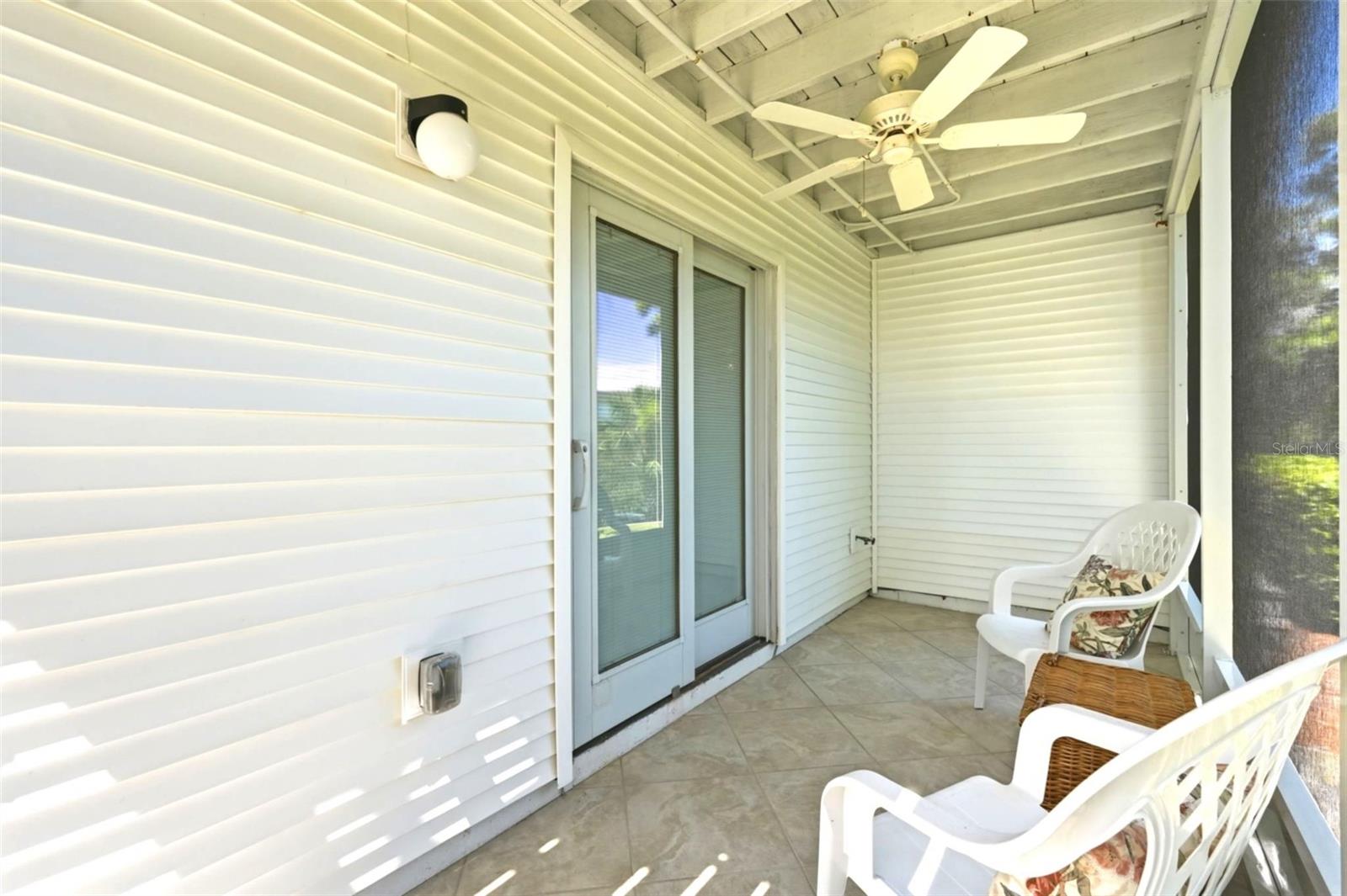 TARA CAY SOUND NORTH - Residential