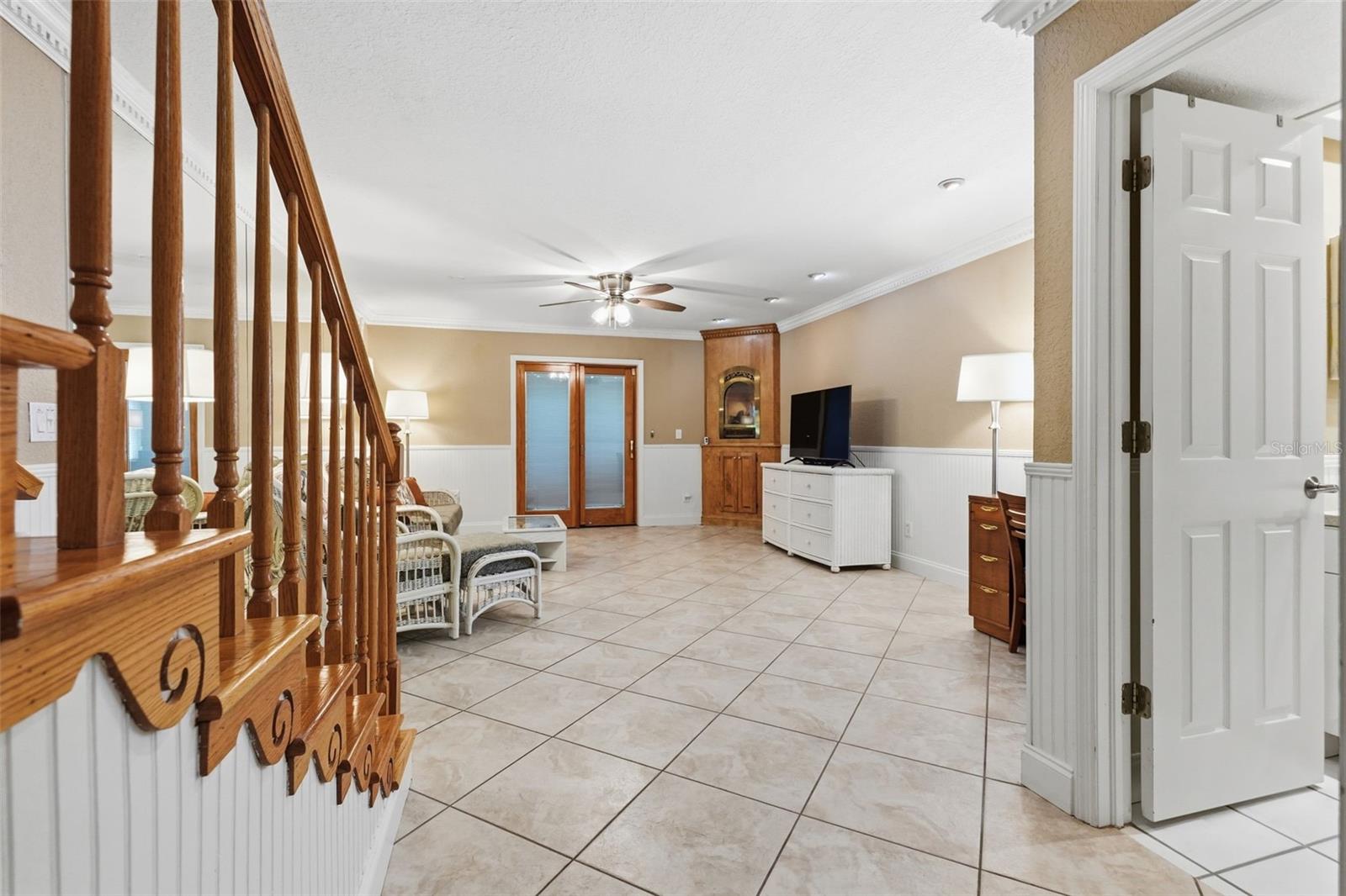 TARA CAY SOUND NORTH - Residential