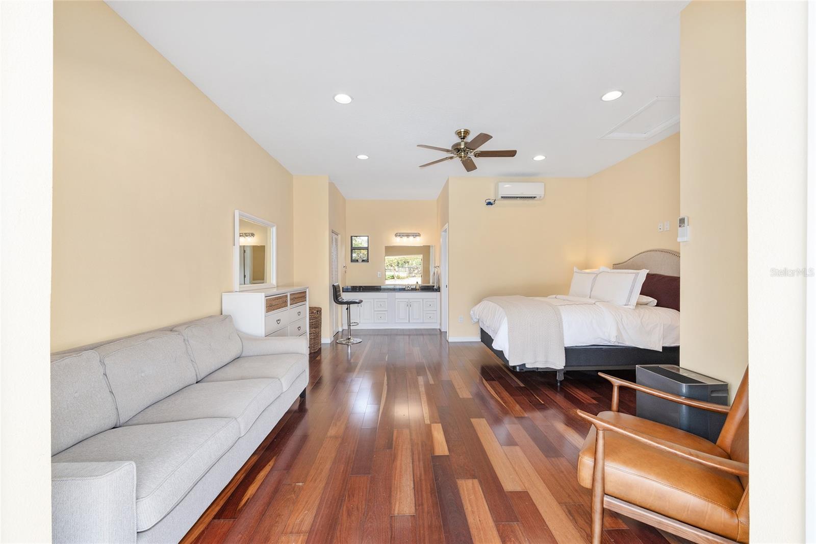 FIELD/DREAMS - Residential