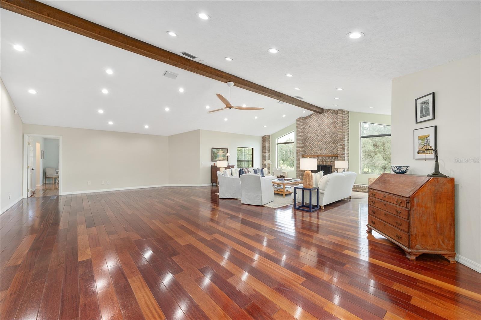 FIELD/DREAMS - Residential