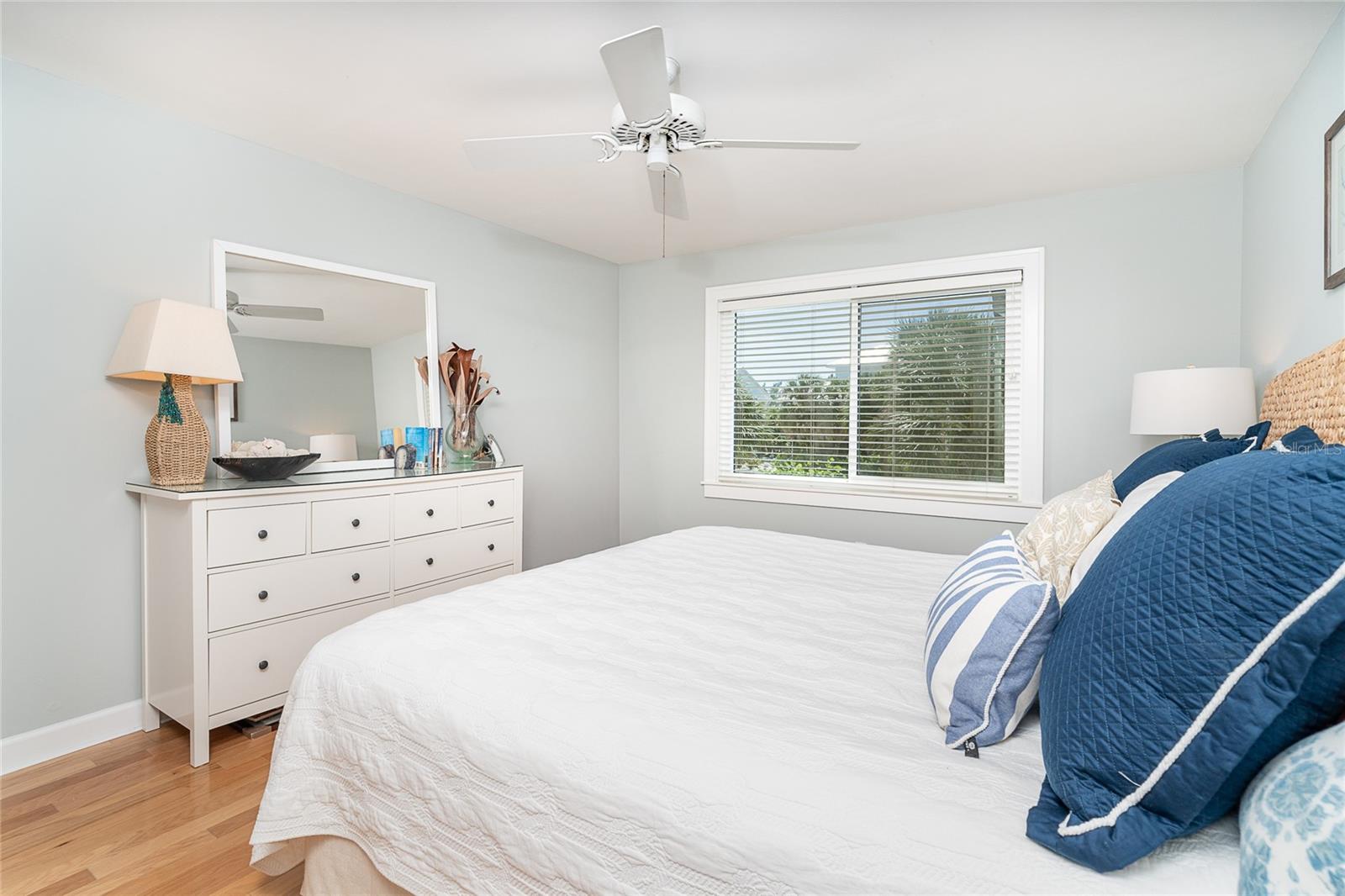 ISLAND HOUSE PH 01 BLDG 02 - Residential