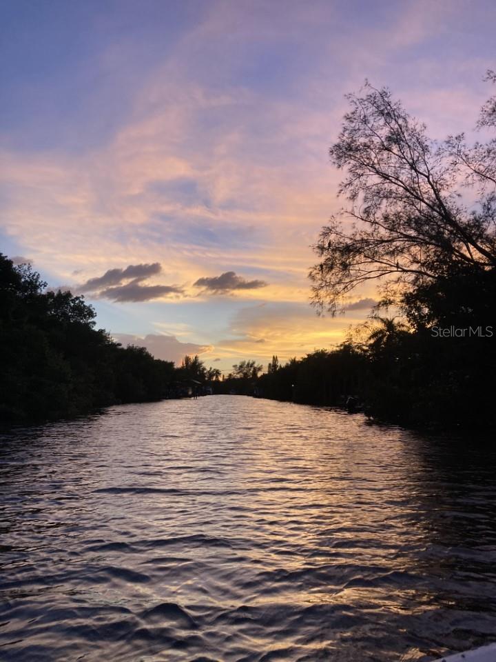 ISLAND HOUSE PH 01 BLDG 02 - Residential