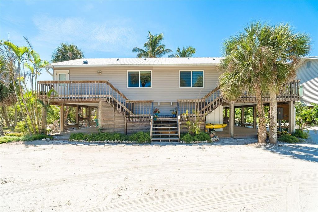 Photo of 170 N Gulf Boulevard #4, Placida, FL 33946 (MLS # D6144336)