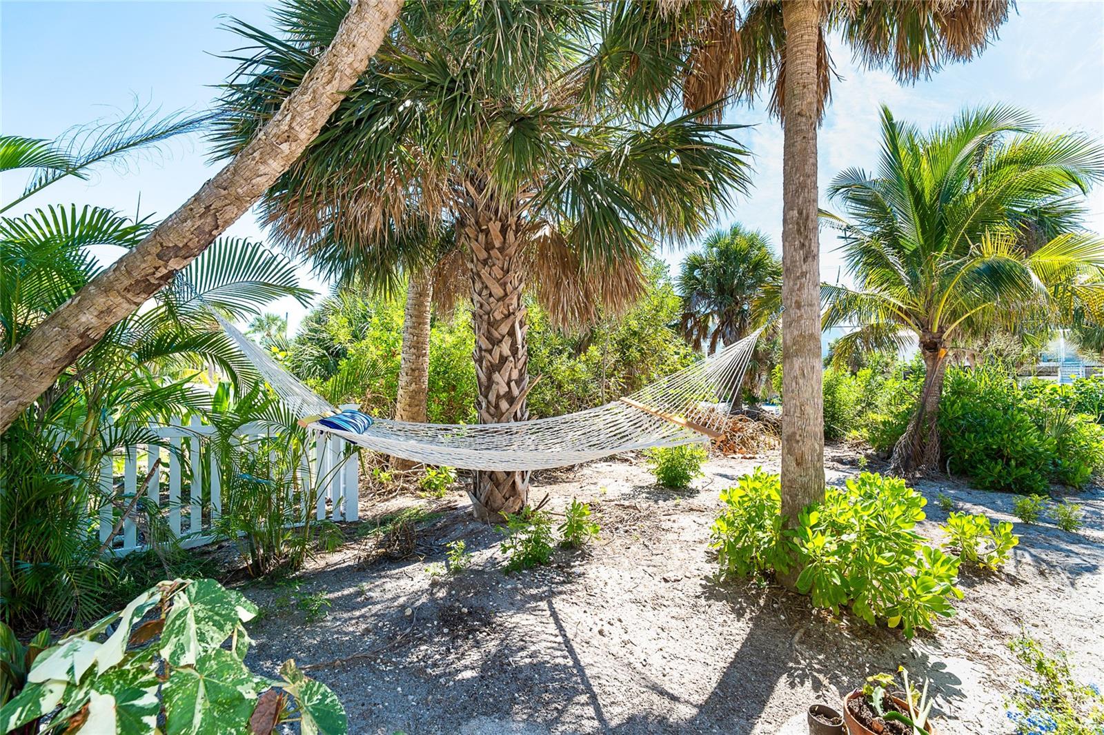 ISLAND HOUSE PH 01 BLDG 02 - Residential