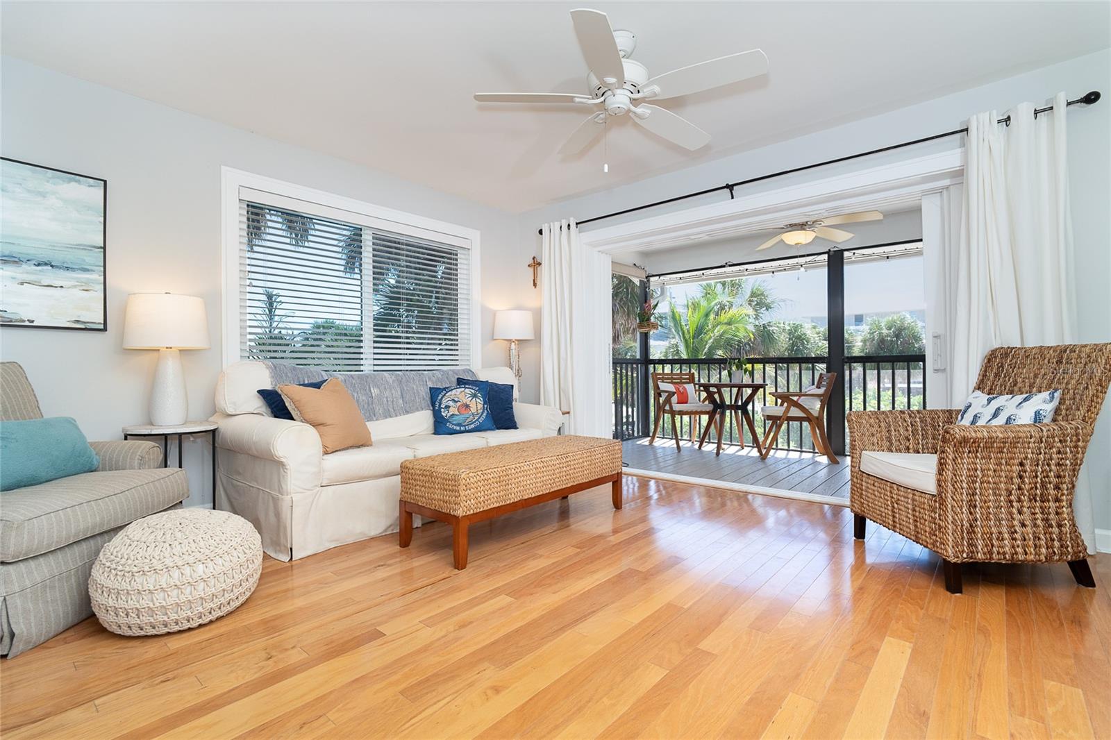 ISLAND HOUSE PH 01 BLDG 02 - Residential