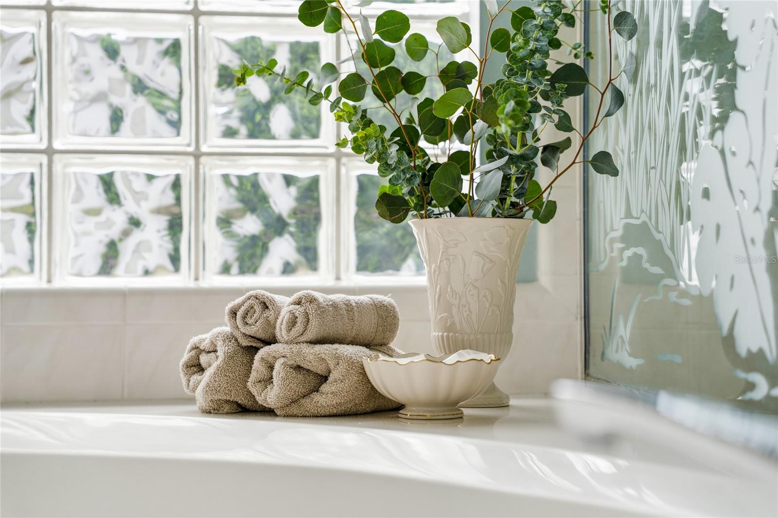 SANCTUARY ON SPRUCE CREEK 03 - Residential