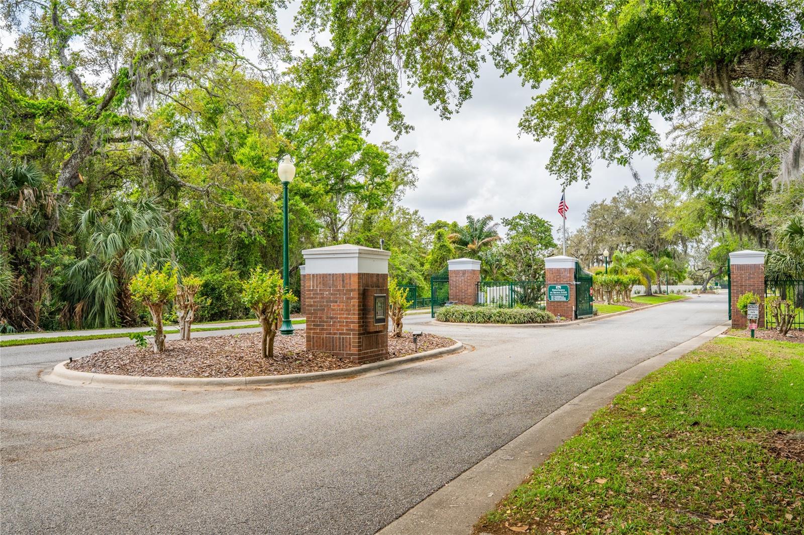 1307 CREPE MYRTLE LANE