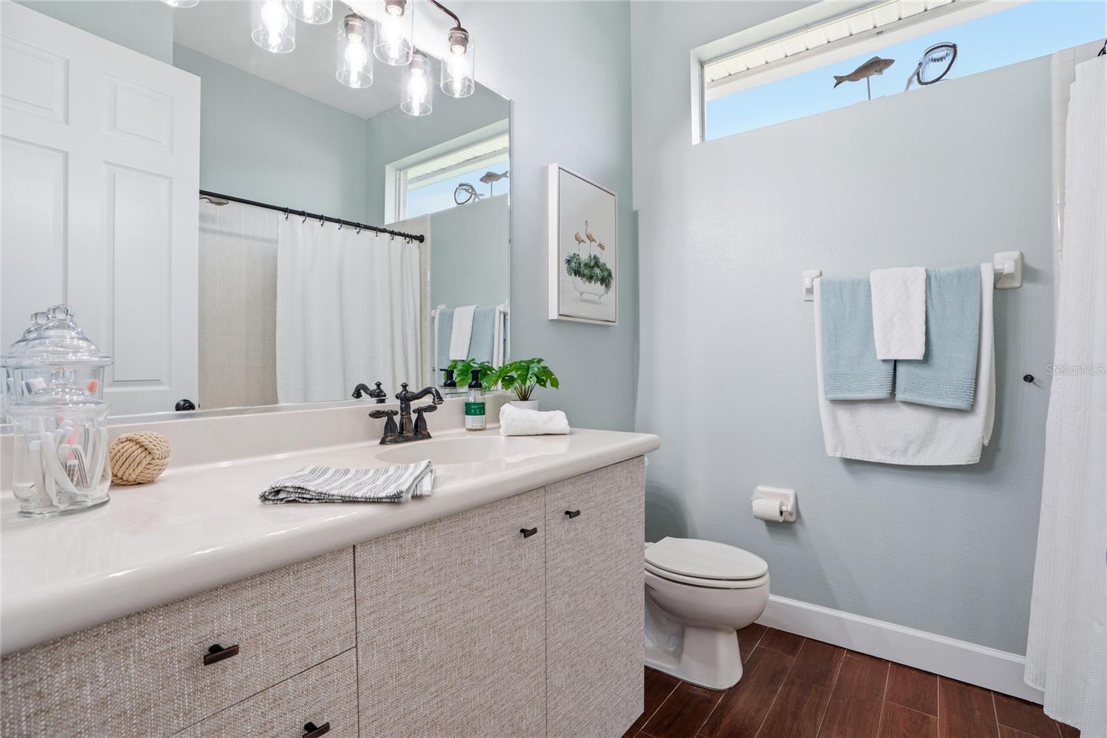 SANCTUARY ON SPRUCE CREEK 03 - Residential