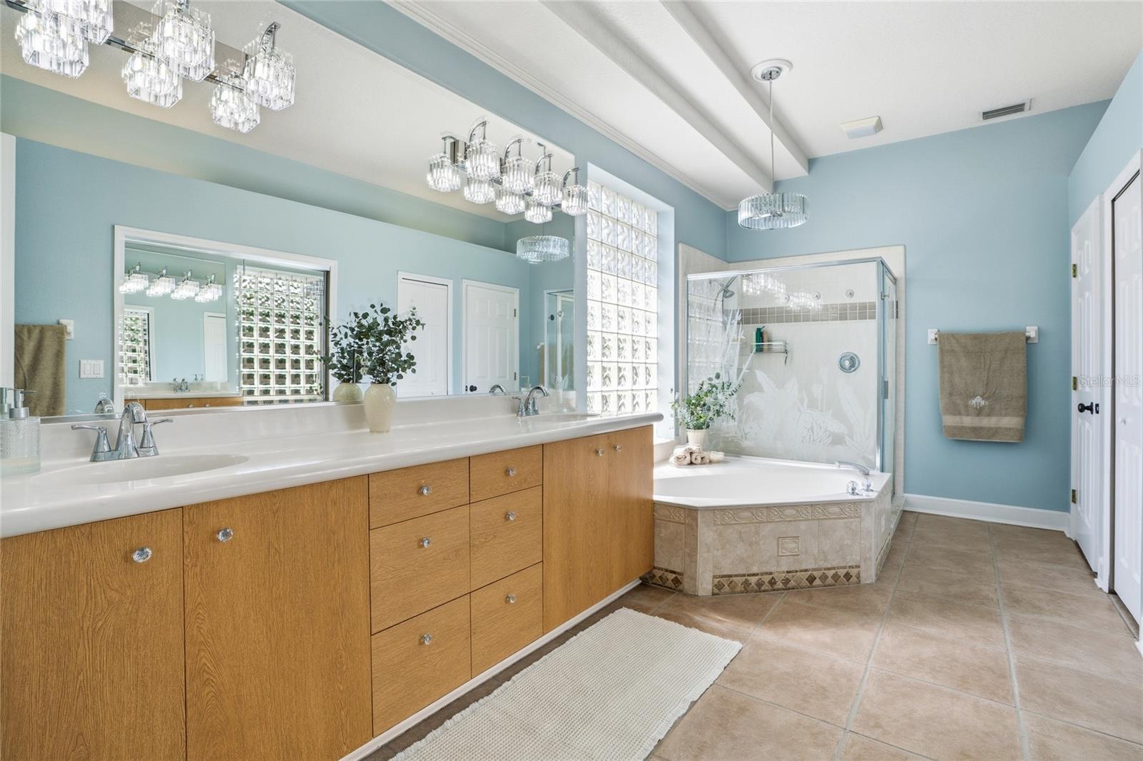 SANCTUARY ON SPRUCE CREEK 03 - Residential