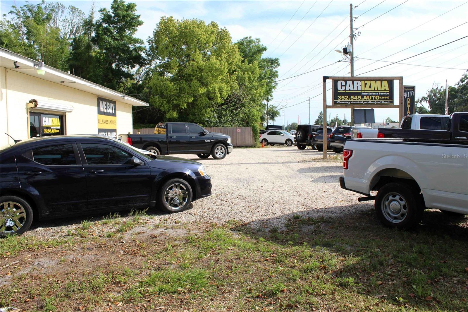 DONNA VISTA PARK - Commercial Sale