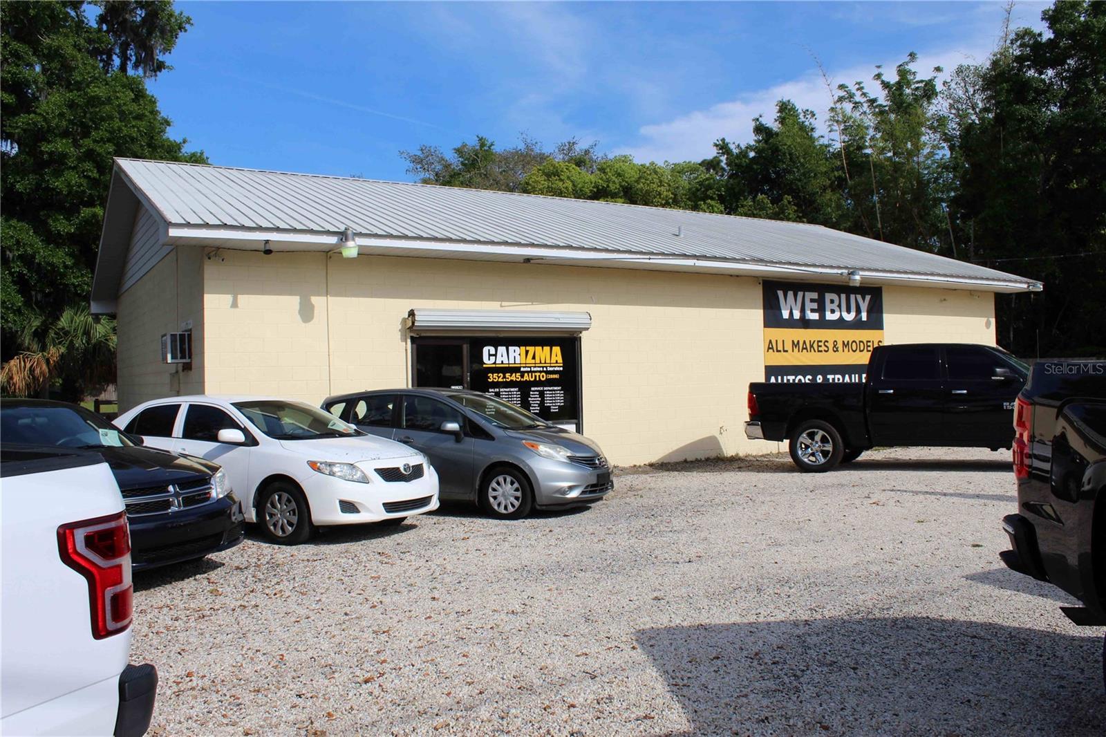 DONNA VISTA PARK - Commercial Sale