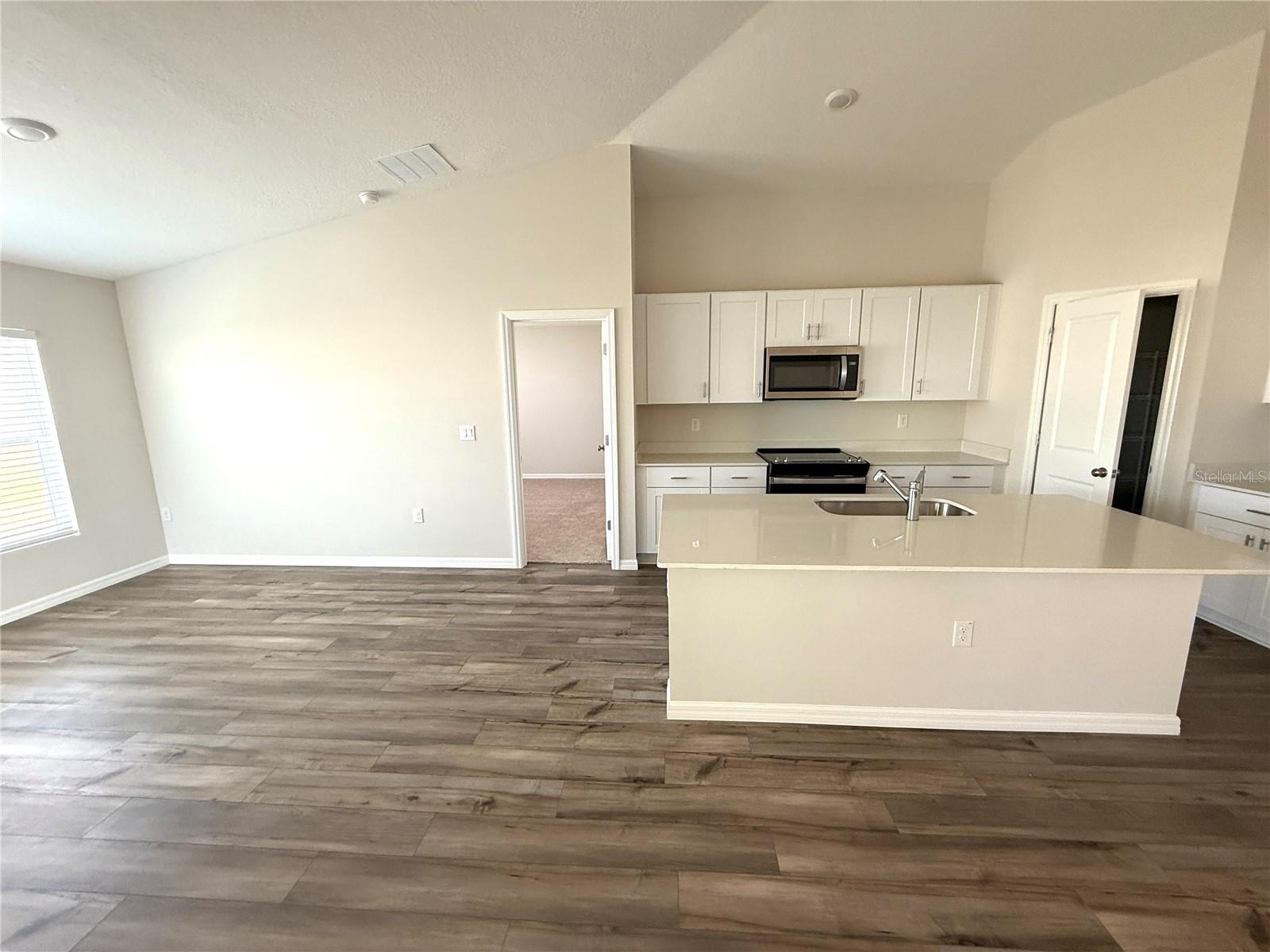 PASADENA RIDGE - Residential Lease