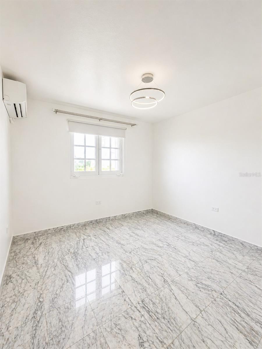 MIRAMAR - Residential