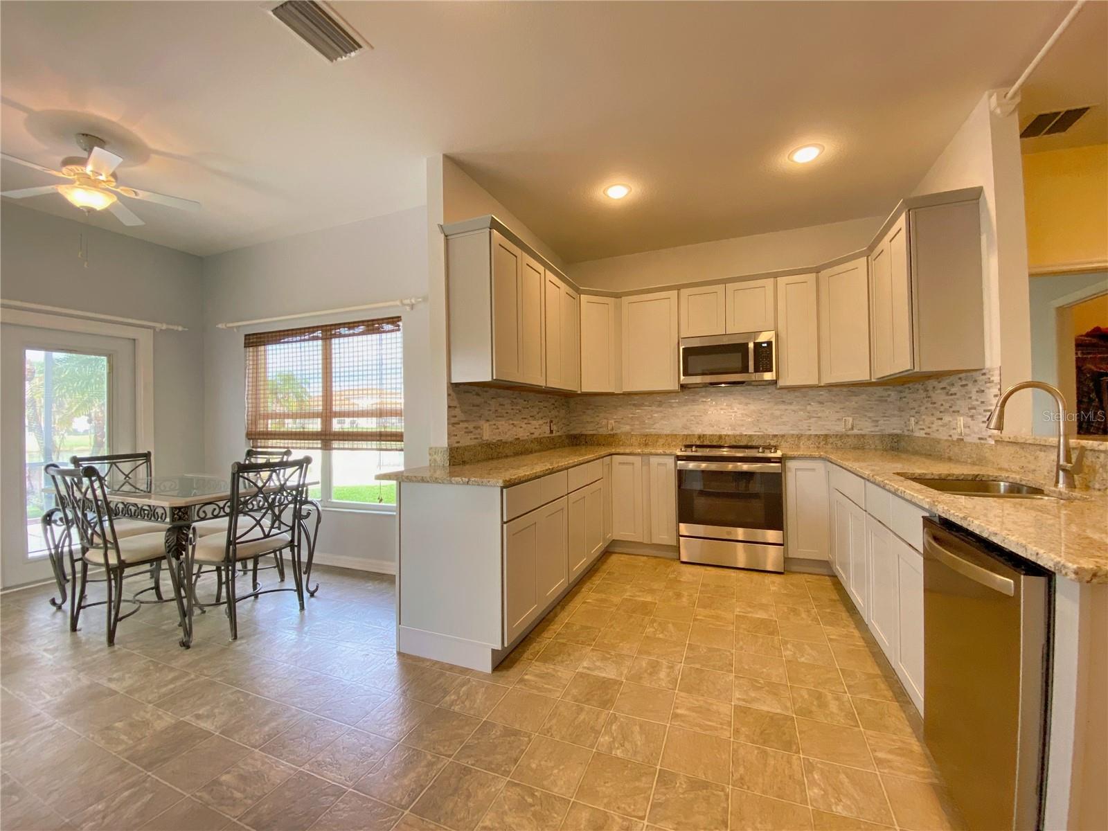 LAKE ASHTON GOLF CLUB PH 02 - Residential