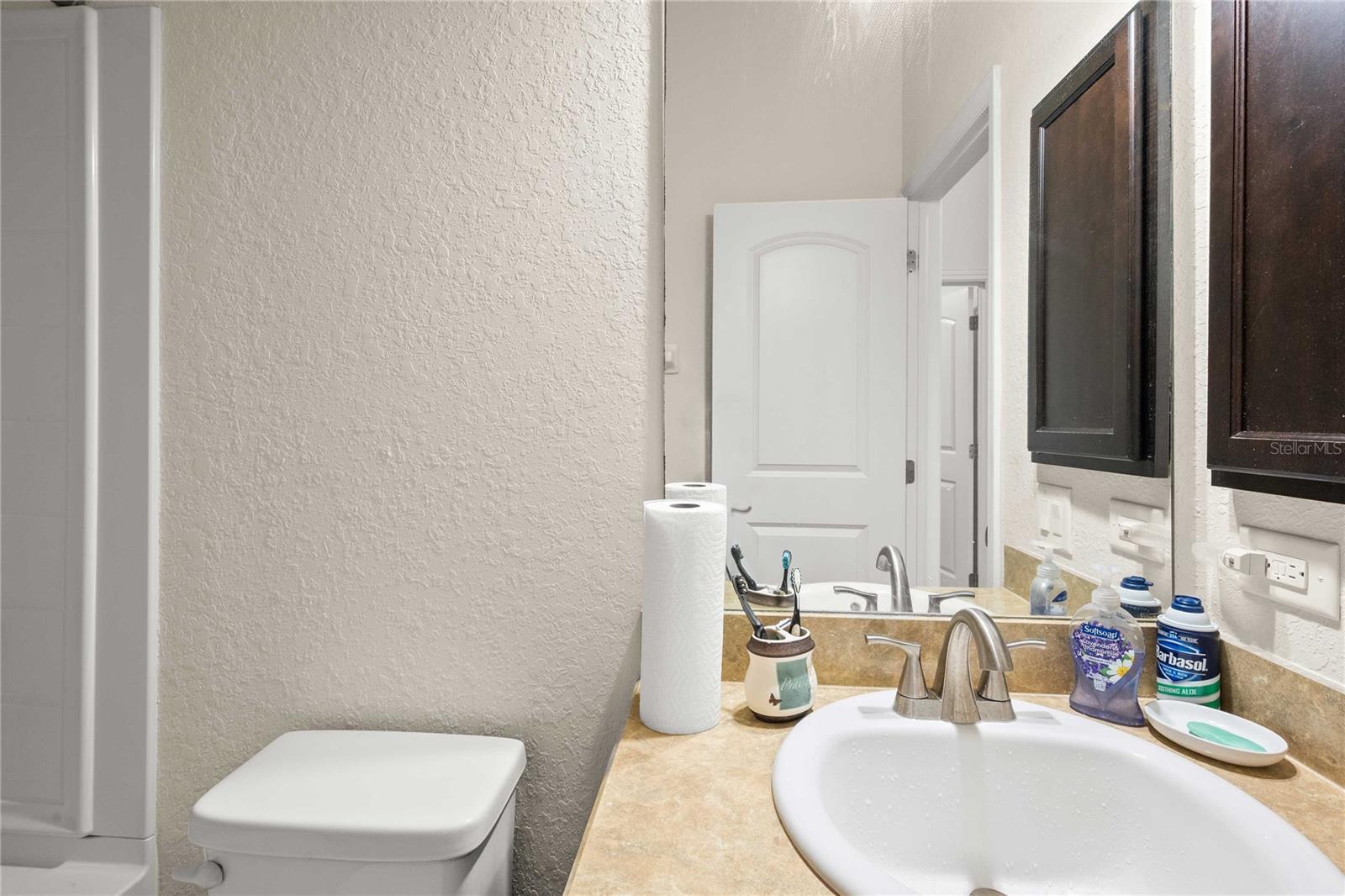 SHERMAN HILLS SEC 2 - Residential