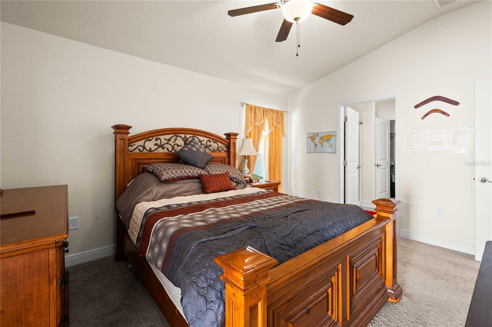 SHERMAN HILLS SEC 2 - Residential