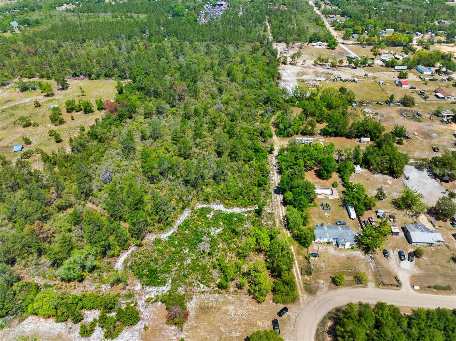 E CEMETERY ROAD