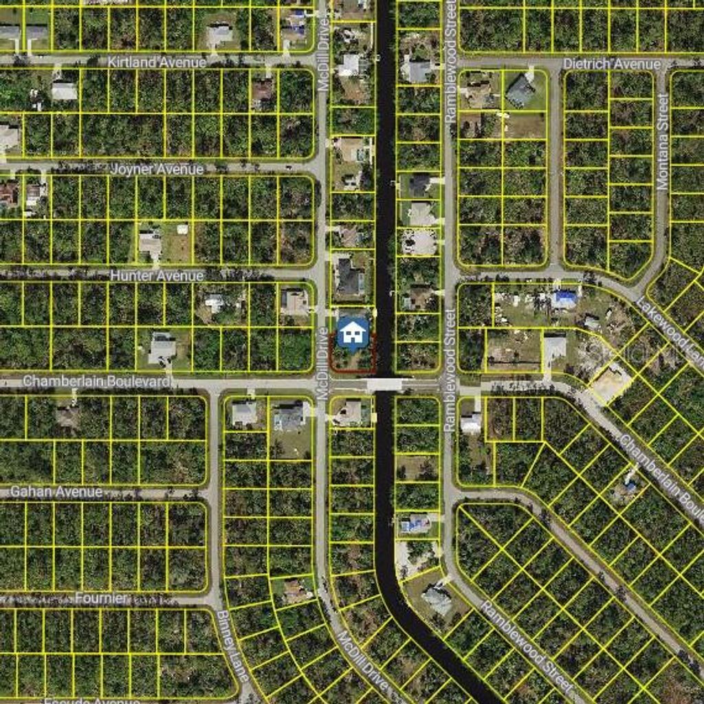 Photo of 12154 Chamberlain Boulevard, Port Charlotte, FL 33953 (MLS # O6275610)
