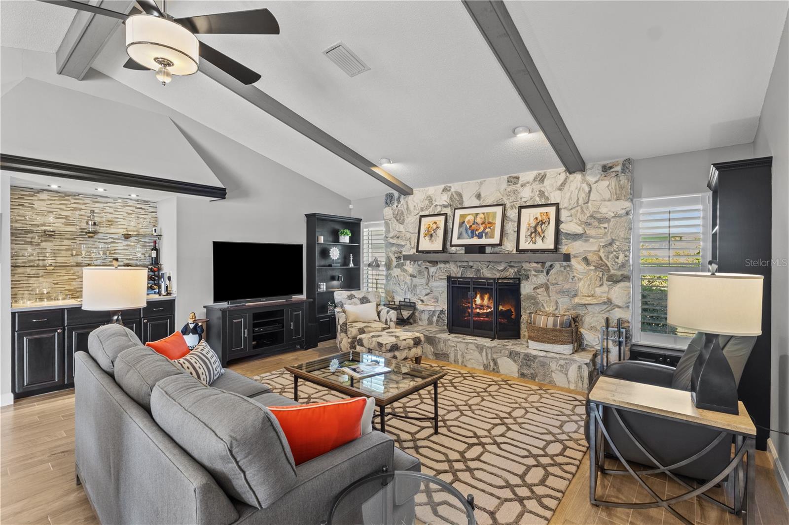 PLANTATION LAKES - Residential