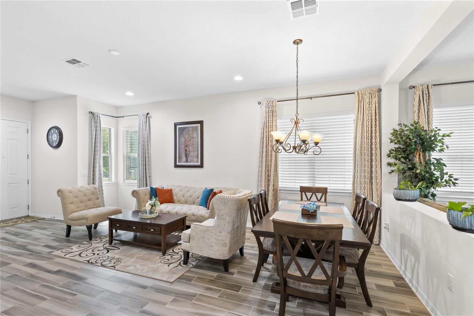 EAGLE CREEK - Residential