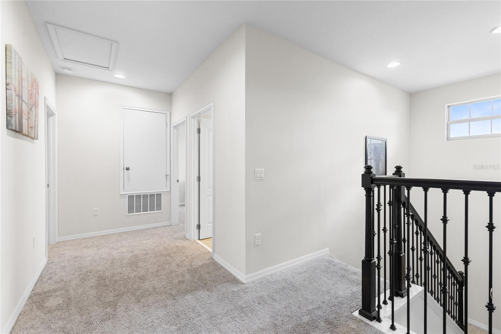 EAGLE CREEK - Residential