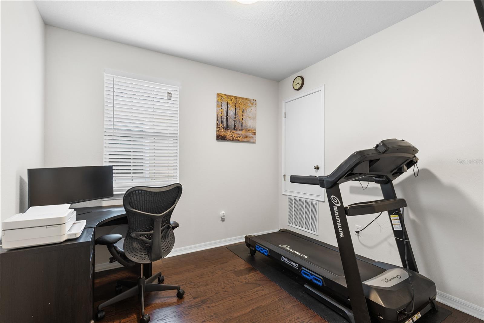 EAGLE CREEK - Residential