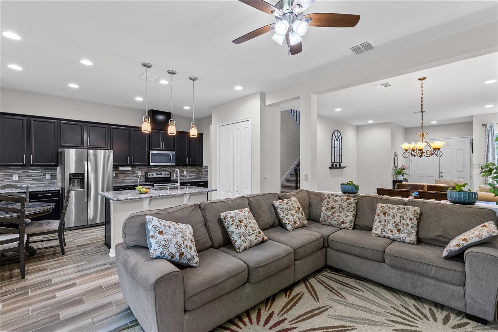 EAGLE CREEK - Residential