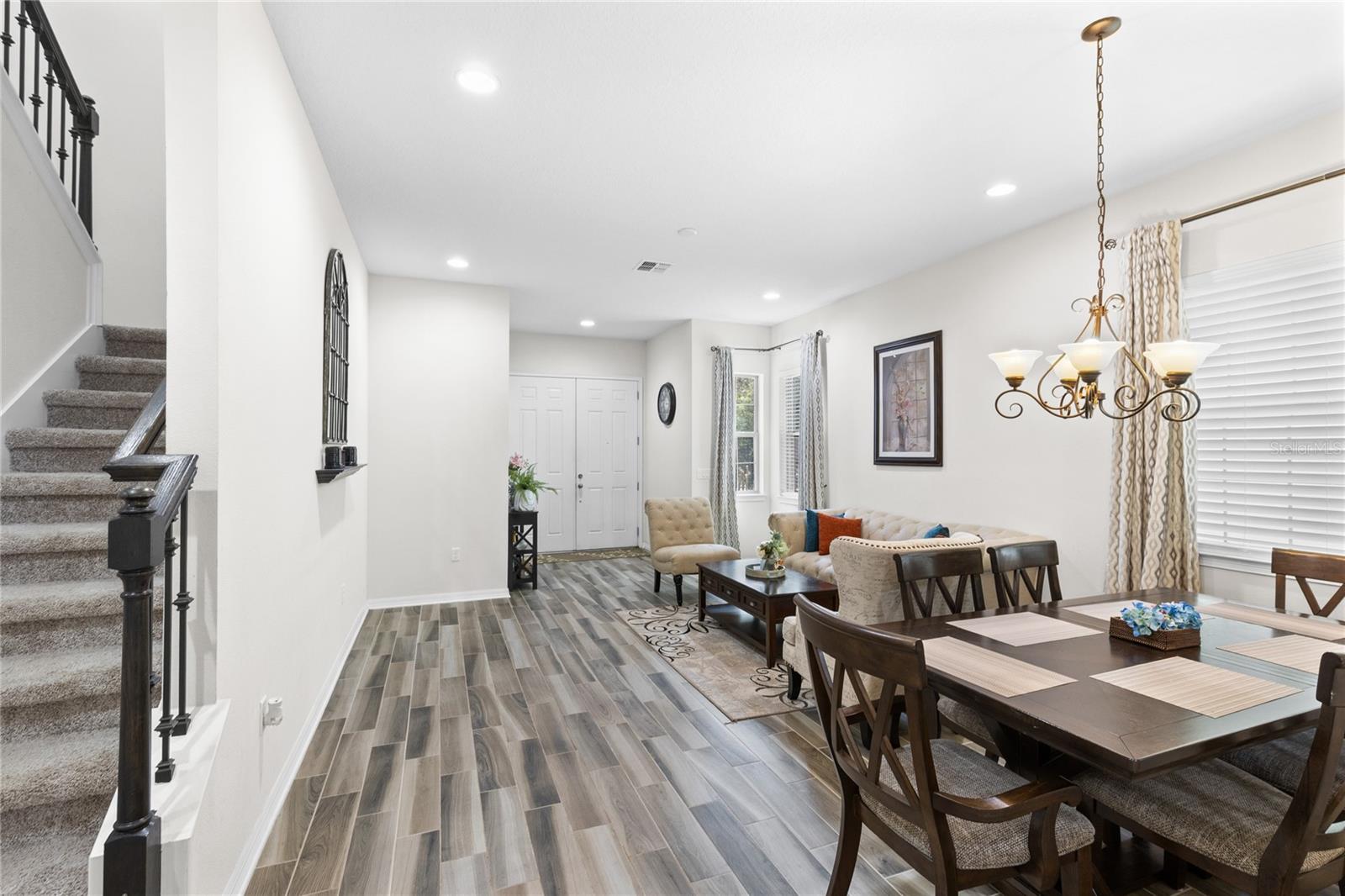 EAGLE CREEK - Residential