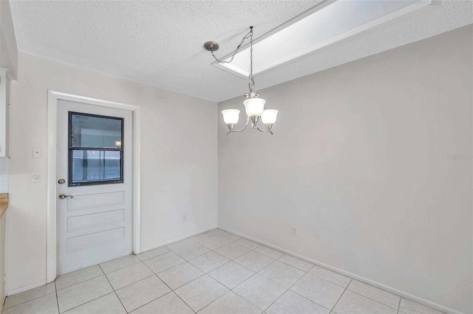 VILLA CONDO I - Residential