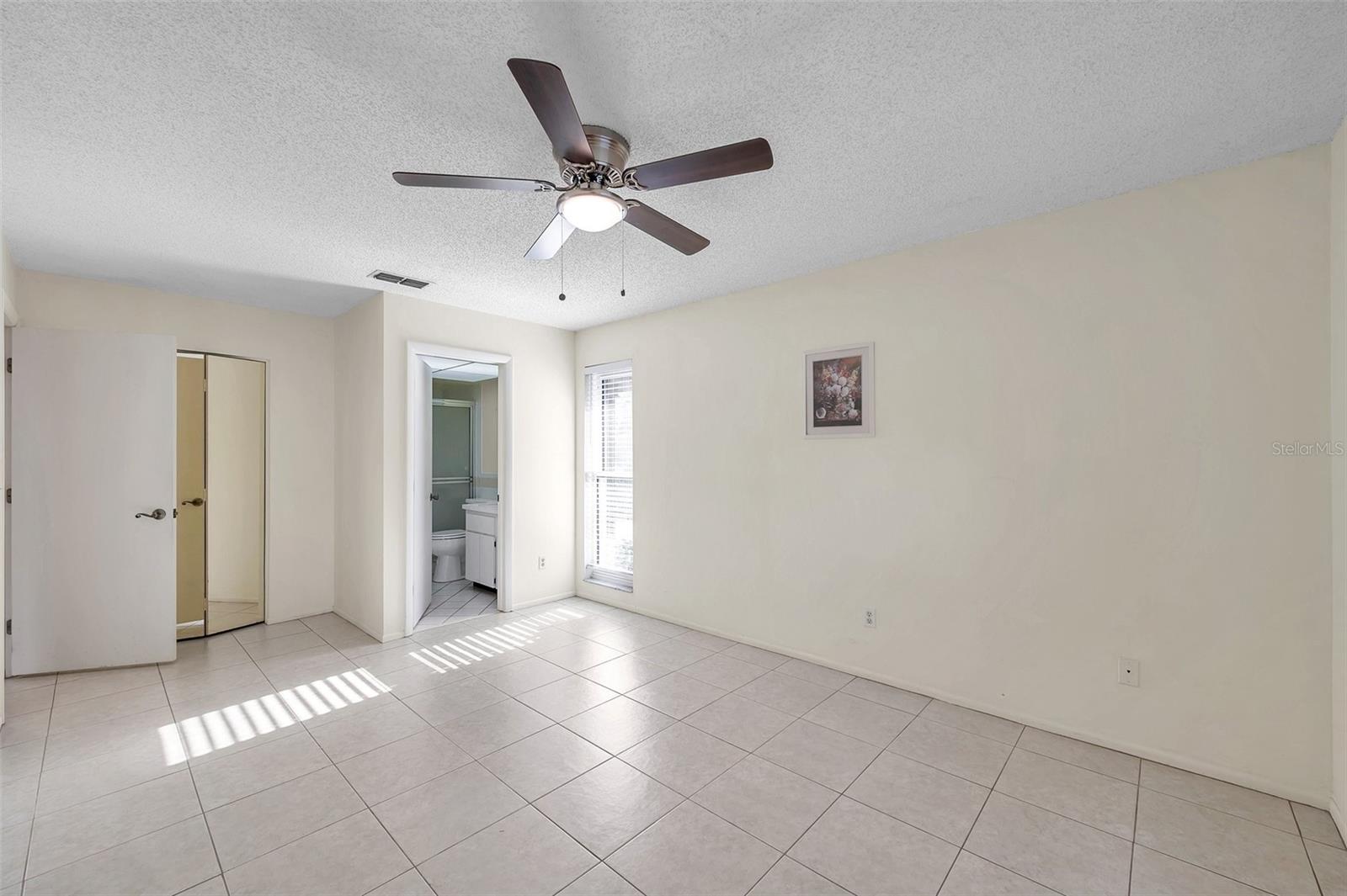 VILLA CONDO I - Residential