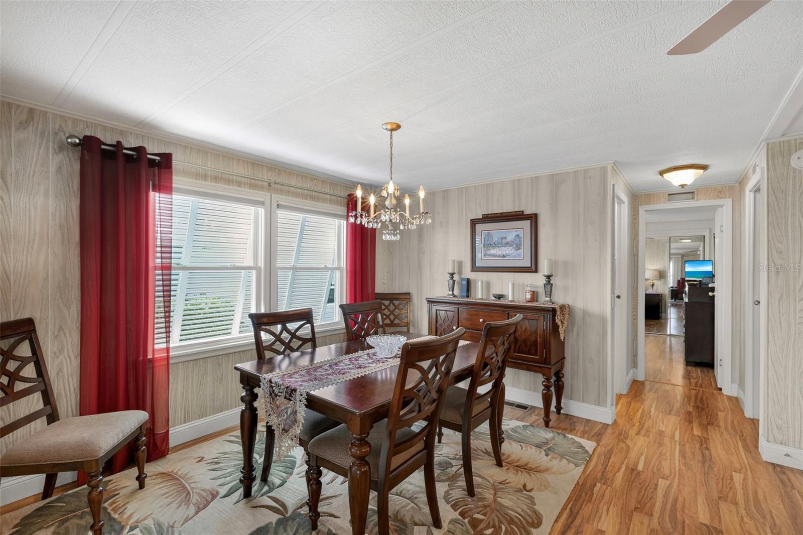 LA CASA MHP CO-OP - Residential