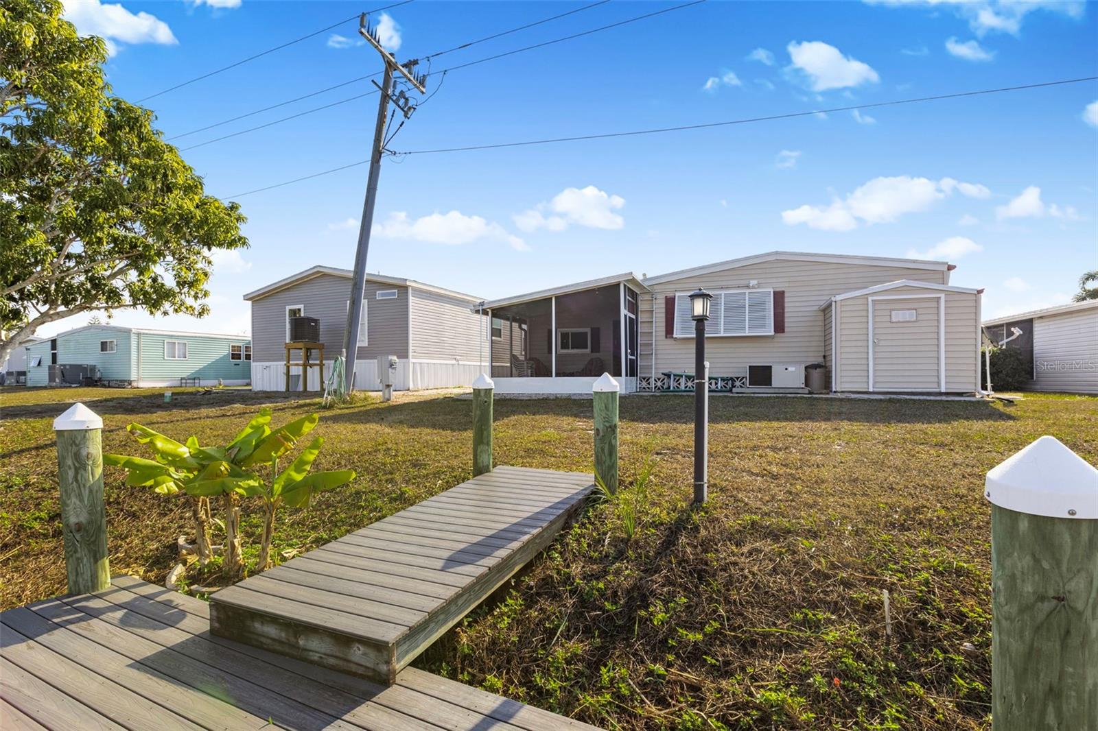 LA CASA MHP CO-OP - Residential