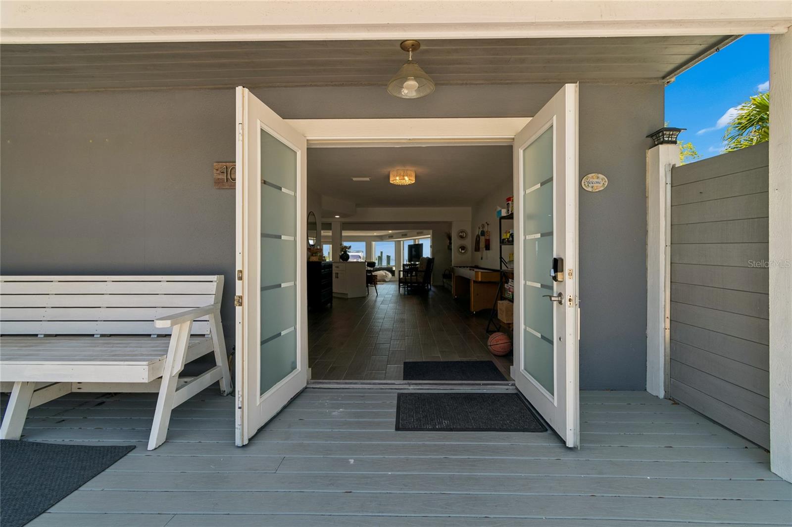 104 KLOSTERMAN ROAD W