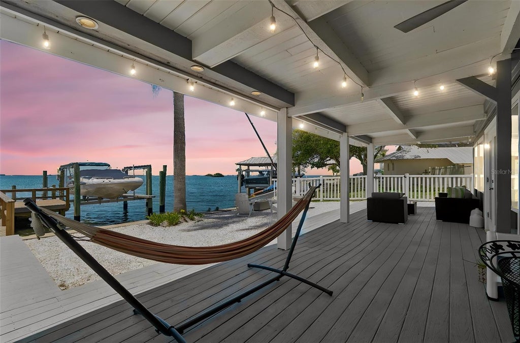 Photo of 104 Klosterman Road W, Palm Harbor, FL 34683 (MLS # TB8555060)
