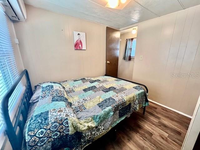 SENATE MANOR - Residential