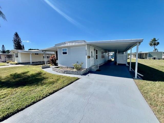 SENATE MANOR - Residential